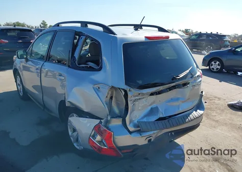 2015 Subaru Forester 2.5I Premium из США, поврежденный, VIN JF2SJADC6FH490696